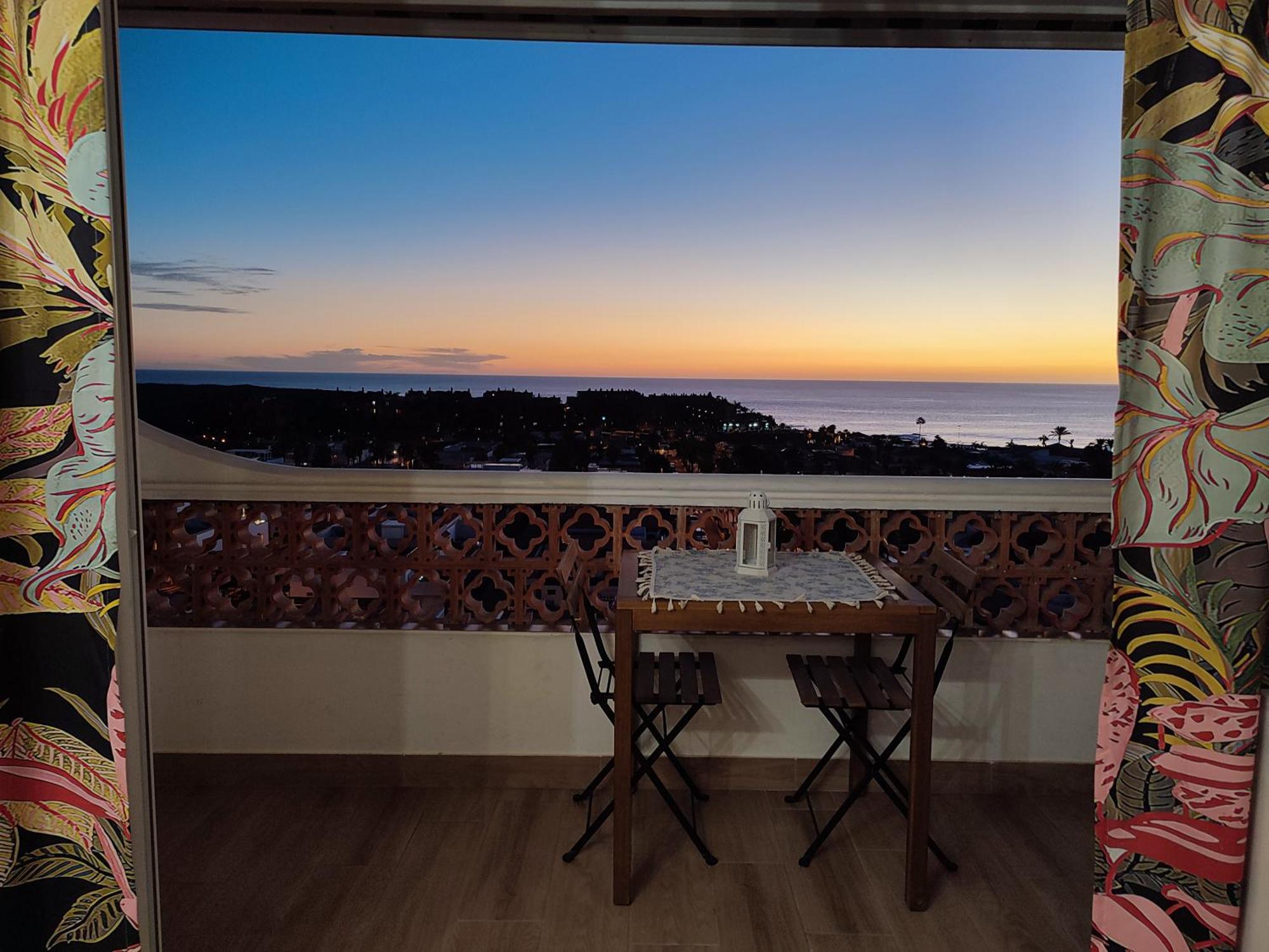 Margherita House Tenerife, Wonderful Ocean View Apartment ปาล์ม-มาร์ ภายนอก รูปภาพ